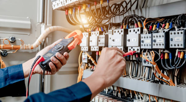 Best Commercial Electrician Services  in Seven Mile, AZ